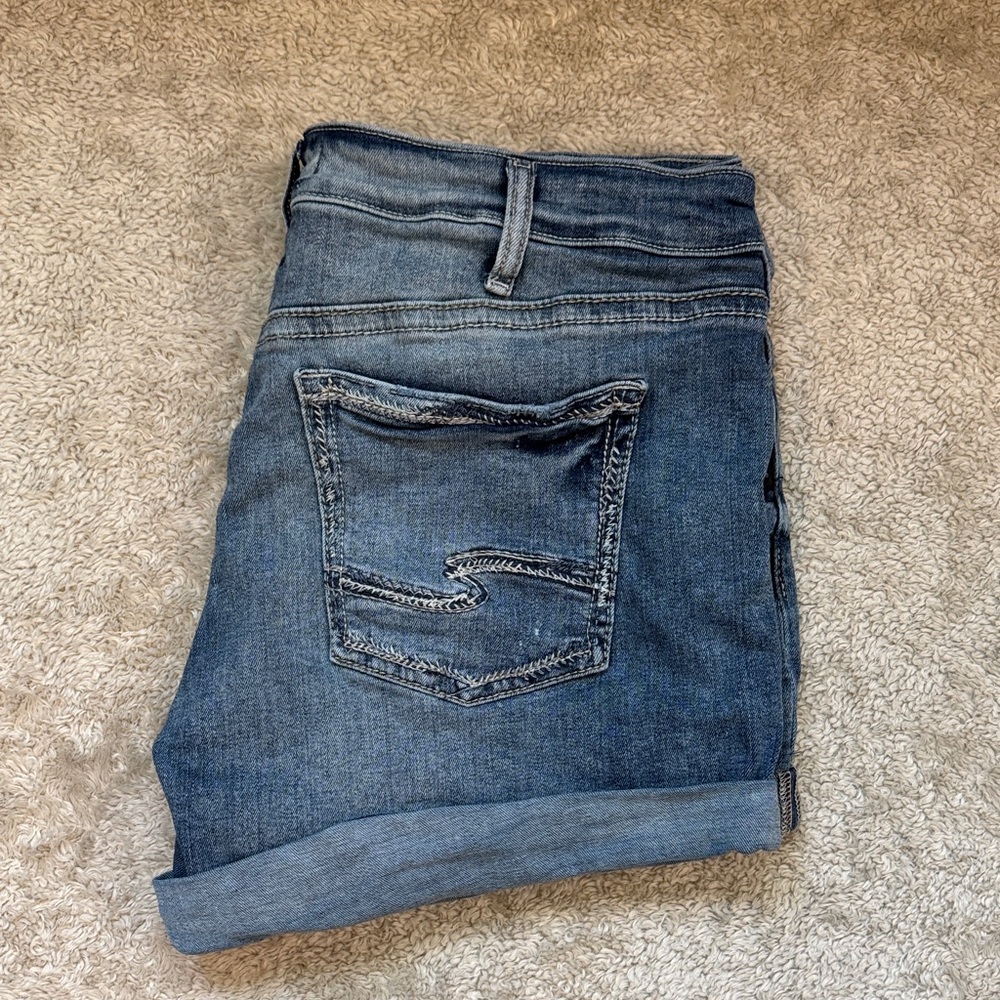 Silver Jeans Dark Wash Boyfriend Shorts